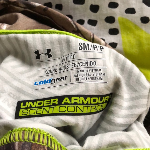 NWT Under Armour compression top small - Picture 5 of 6